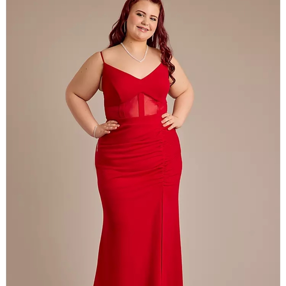-Davids Bridal- Emerald Sundae Red Crepe Gown